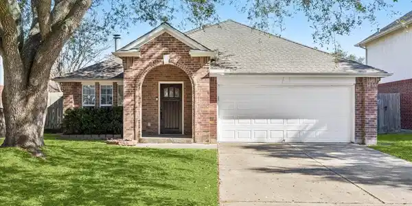 4305 Plover Drive