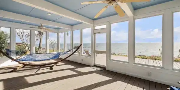 Image 3: I would simply live out here!