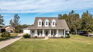 13215 Windy Oaks Drive