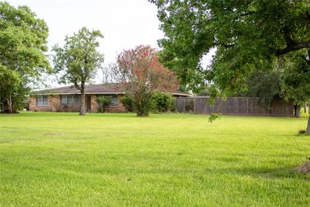 10230 Highway 6
