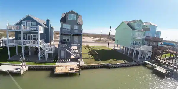 Image 3: River Side View