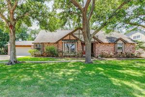 3206 Bayou Drive