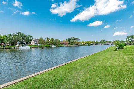 18515 Egret Bay Boulevard