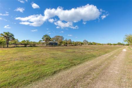 399 S Gulf Rd