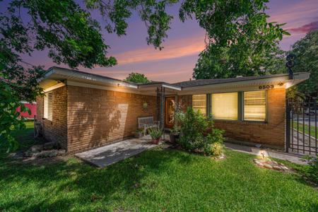6503 Sharon Lane