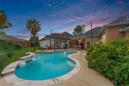 1100 Rippling Springs Ln