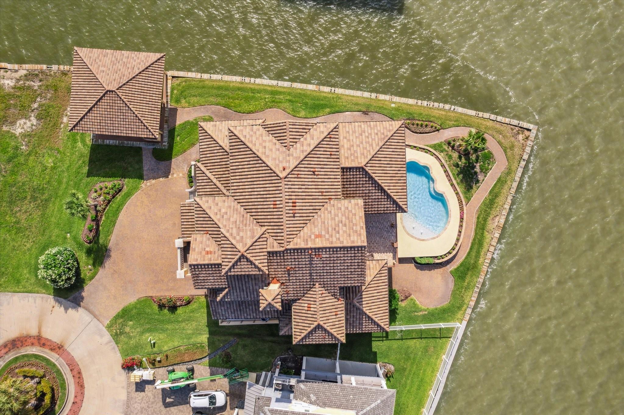 Image 4: An aerial view showing the magnificent design and