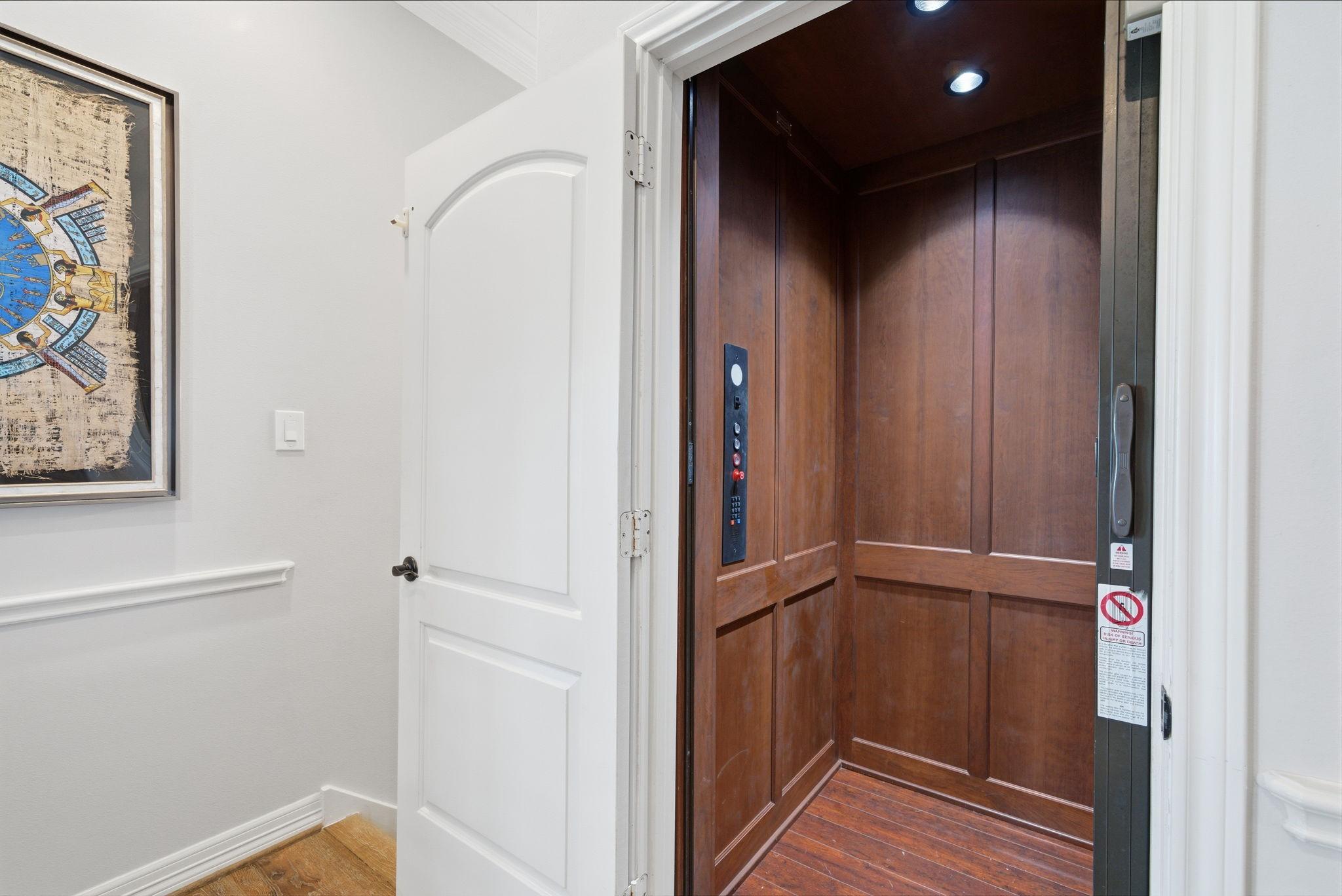 Image 4: Take the Elevator from the Ground Floor