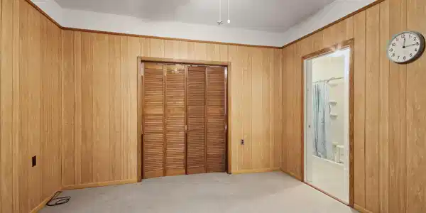 Image 4: Living room