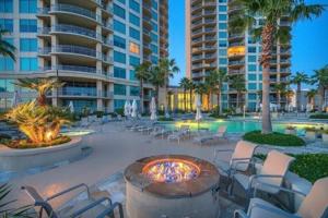 801 E Beach Drive
