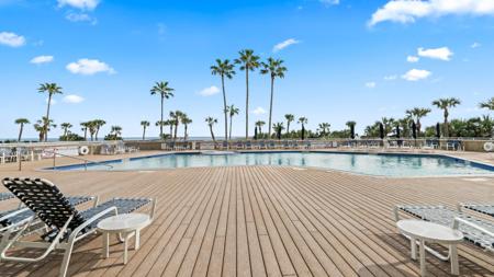 1401 E Beach Drive