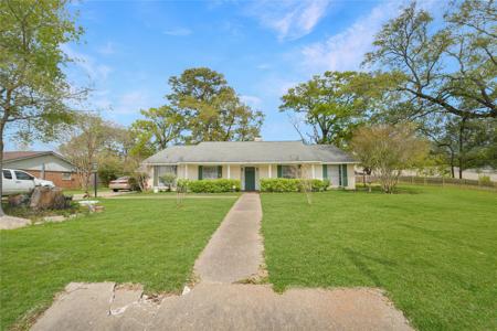 5018 Glenhaven Drive