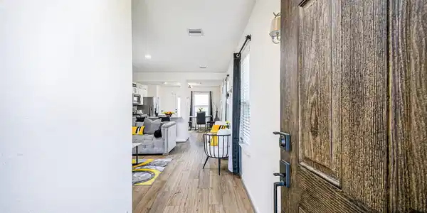 7316 Stella Marina Way