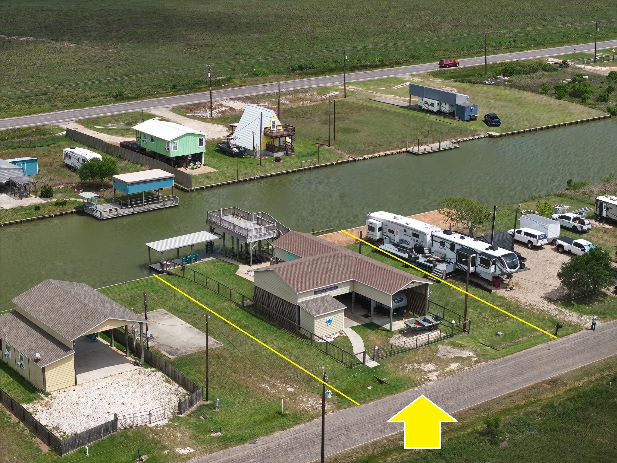 Image 1: Perfect set up with 3 covered RV connections, boat
