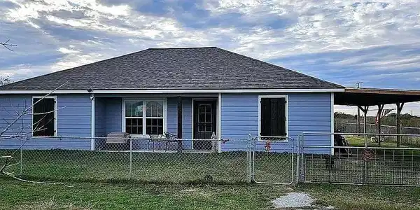 98 Dog Fish Drive
