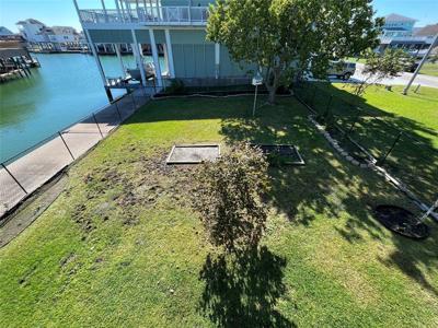LOT 23 Coconut Street