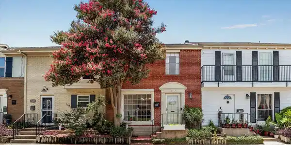 18112 Heritage Lane