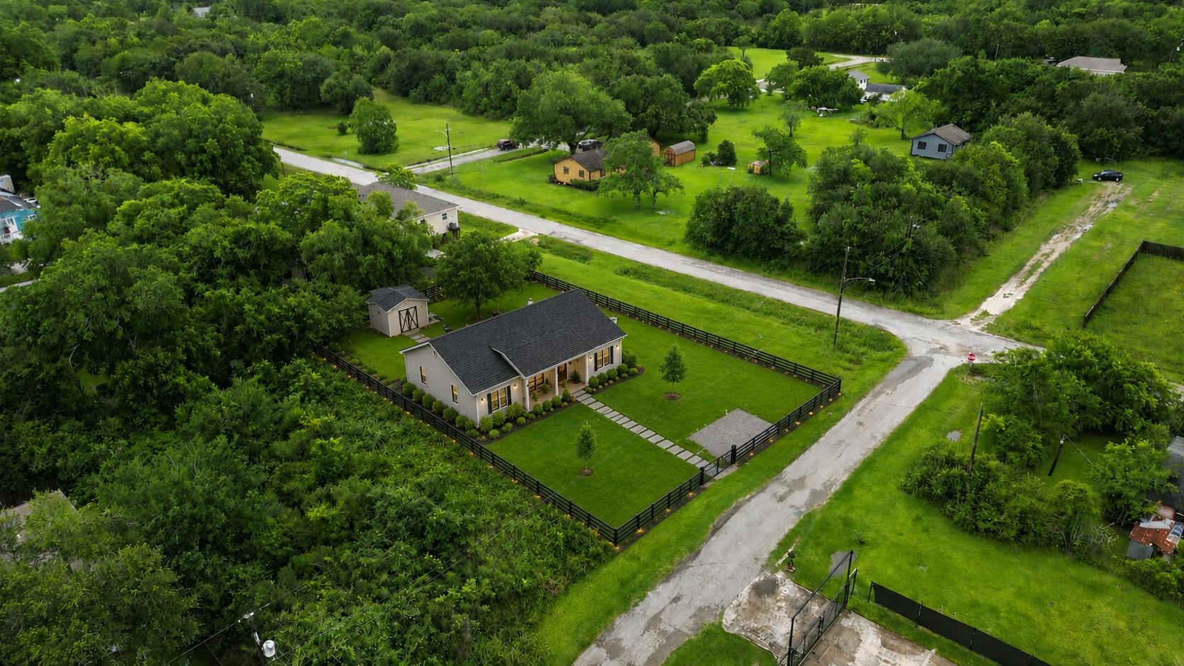 Image 2: Imagine Building Your Dream Home