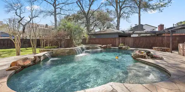 18531 Point Lookout Drive