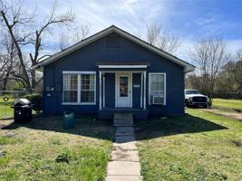 141 Weaver Street