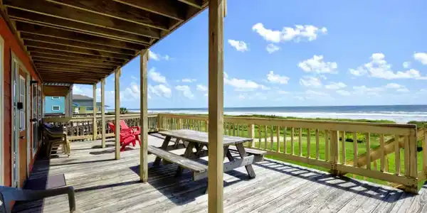 2446 Bluewater Highway
