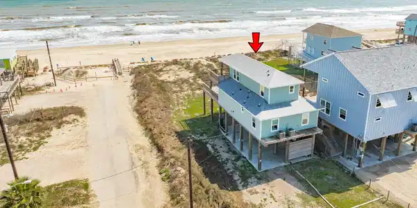 103 Coral Court