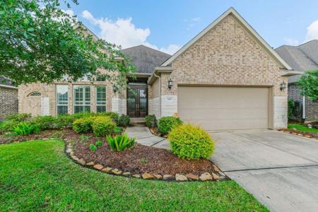 2116 Nogalas Lane