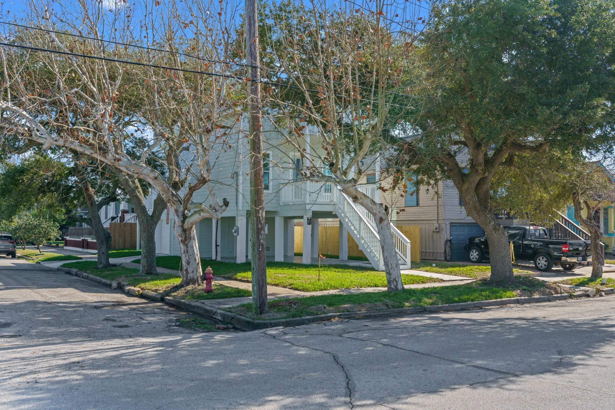 Image 3: Prime corner lot offering extra space and enhanced