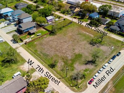 TBD001 W 8th Street