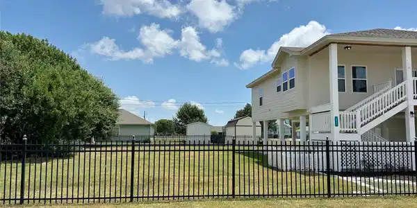 Image 2: View of the left side of the home