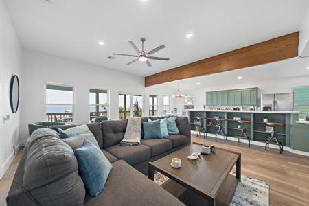 414 Avenue A 1/2