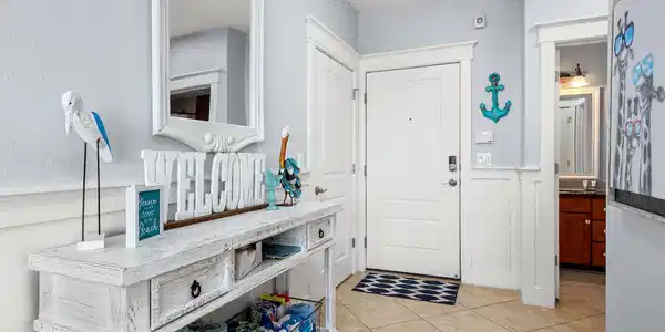 Image 3: A cheerful coastal entry sets the tone with a fres