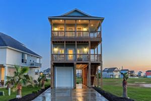 3806 Mendocino Drive