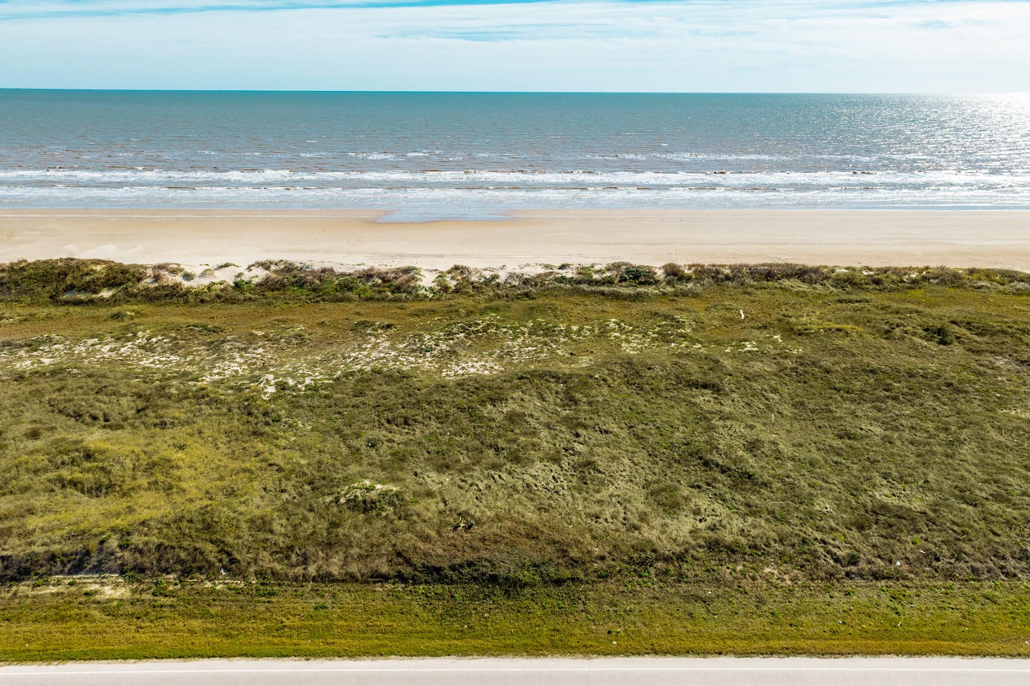 Image 2: SEASIDE ESTATES LOT 4 on County Land