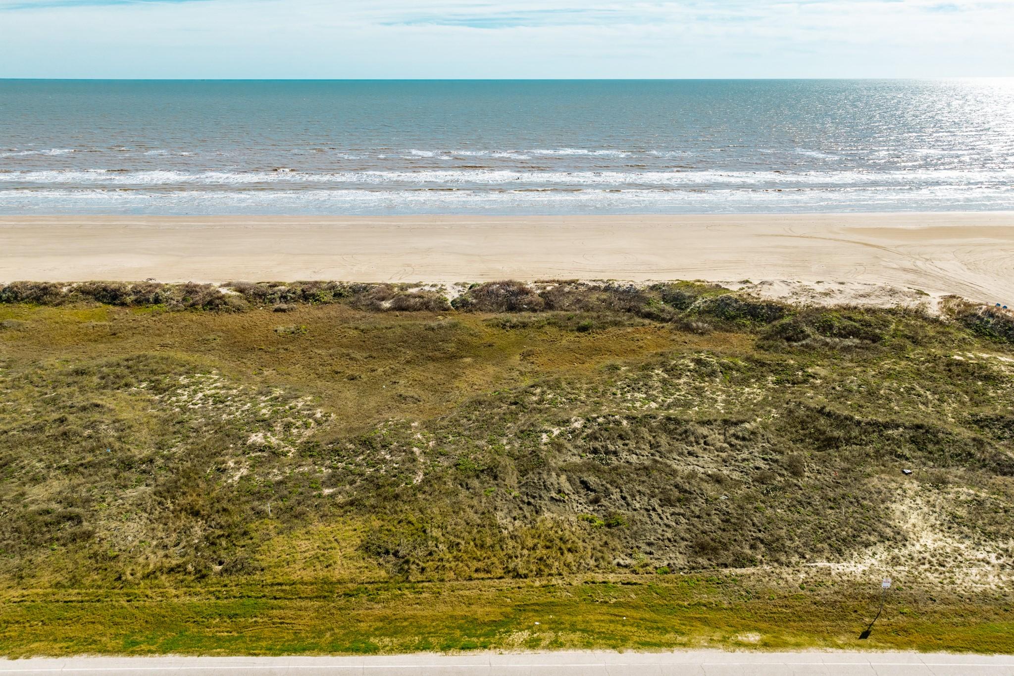 Image 2: SEASIDE ESTATES COUNTY BEACHFRONT LOTS