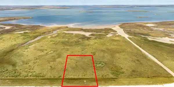 Image 3: Expansive Gulf and bay views surround this ideally