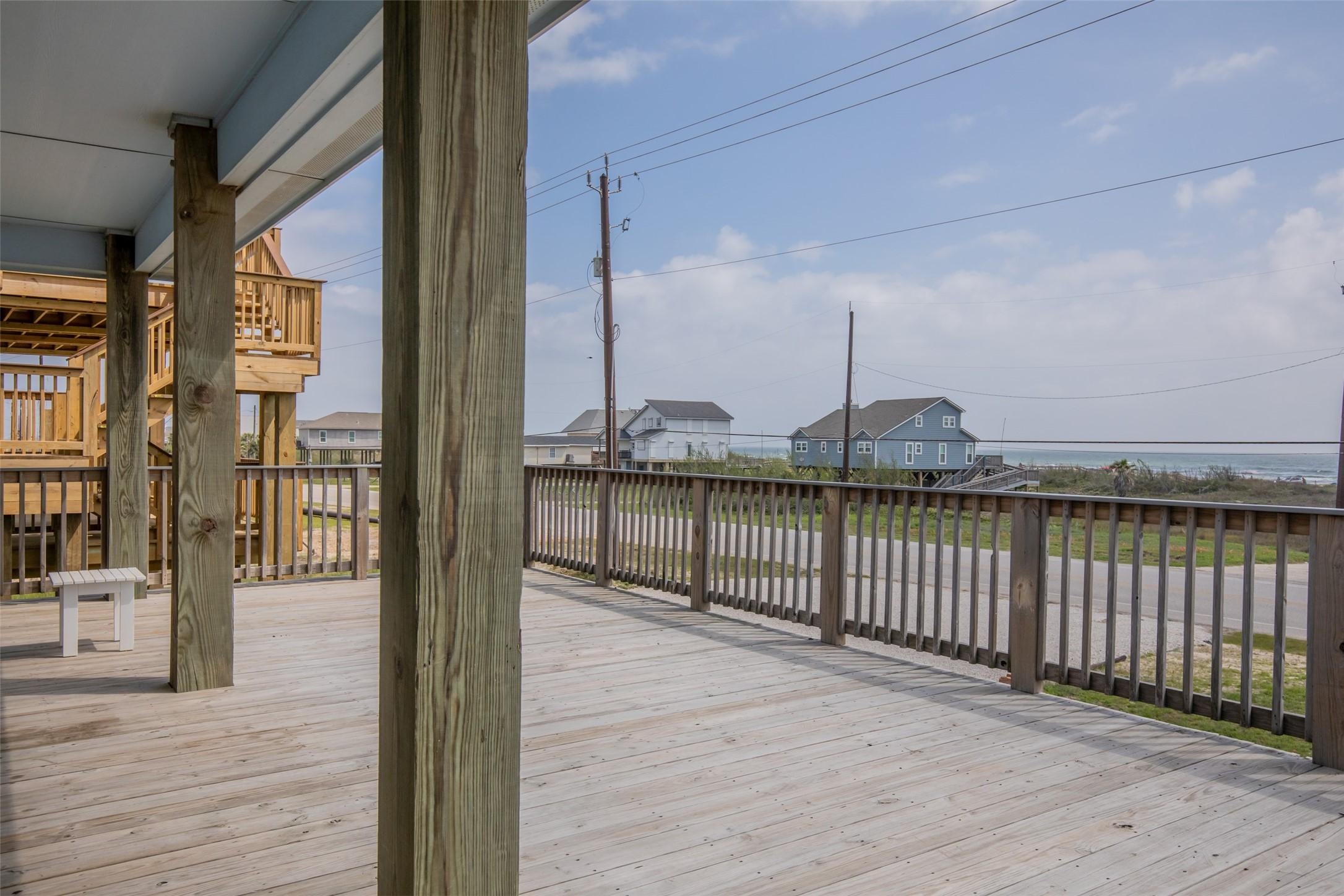 Image 3: This home has great views of the yearly 4th of Jul