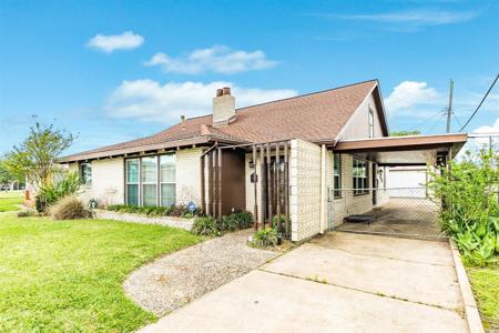 1601 Campbell Lane