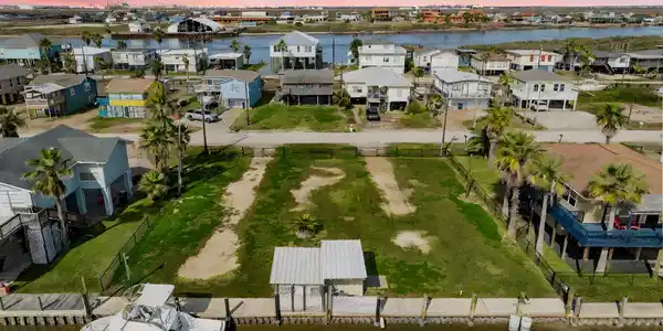 402 Shark Lane