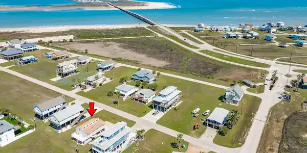 Image 2: Aerial Community Overview &ndash; Situated in a well-spa