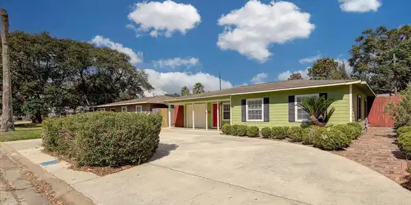 116 Tarpon Avenue