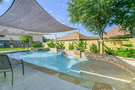 2612 Drift Wood Lane