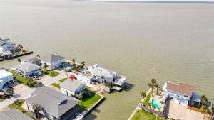 3703 Brewster Key