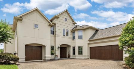 2406 Masters Drive