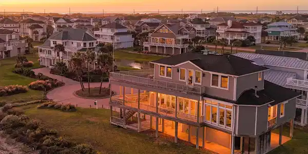 4219 Silver Reef