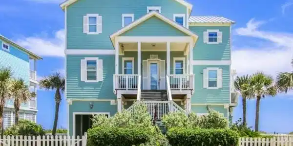 11611 Beachside