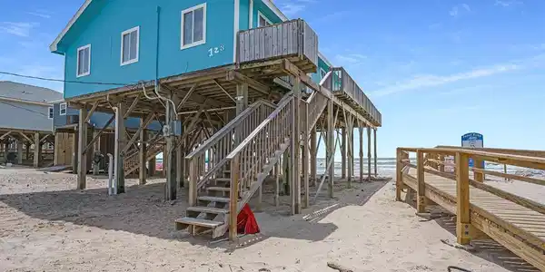 123 Beach Drive Drive