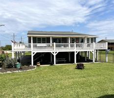 968 Surfview Drive