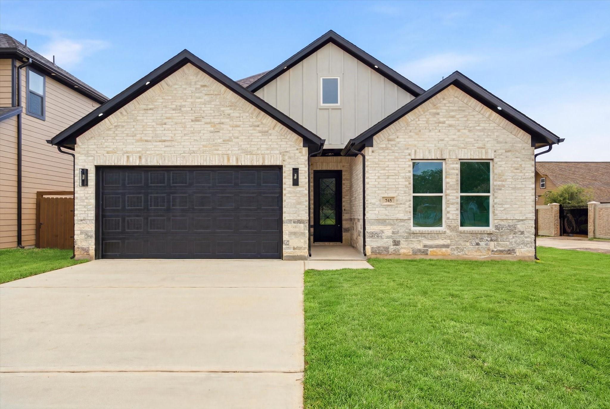 Image 1: Welcome home to 745 S Carroll St! This stunning si