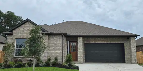 1225 Friendship Trail